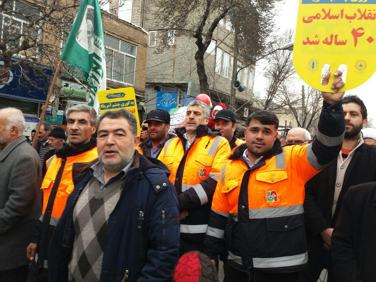 برگزاری راهپیمایی ۲۲ بهمن چهلمین سالگرد پیروزی انقلاب اسلامی در خوی - به روایت از تصویر