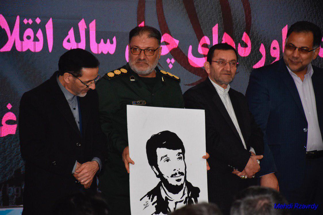 حضور دشمن‌شکن مردم در ۲۲ بهمن، تهدیدات دشمنان را به ناامیدی تبدیل کرد