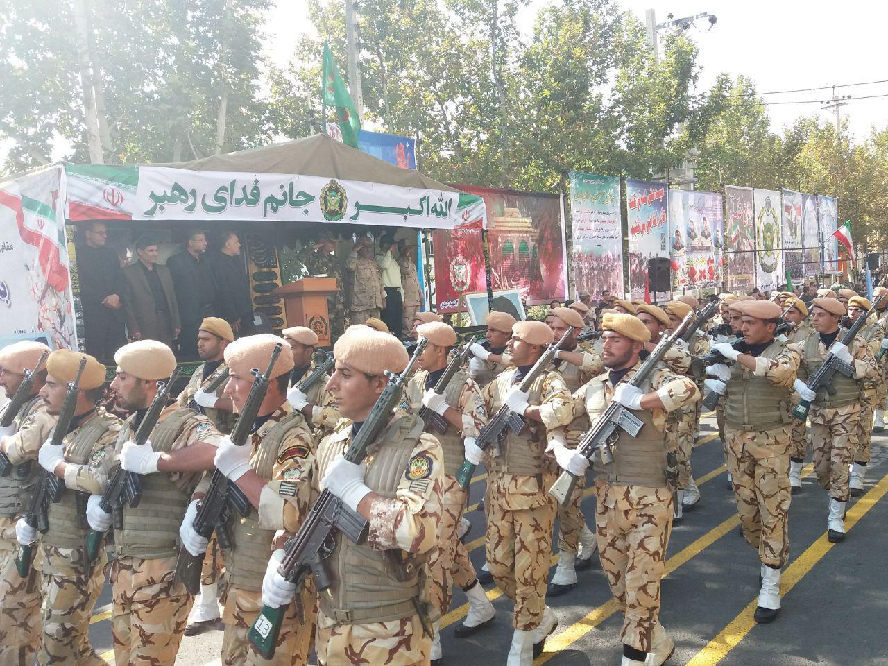 نمایش اقتدار نیروهای مسلح در مراسم رژه ۳۱شهریوردرشهرستان خوی به روایت از تصویر