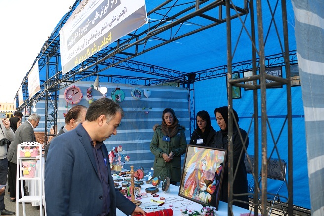 گزارش تصویری بازدید دکتر رسولی صدقیانی رئیس دانشگاه علمی کاربردی آذربایجان غربی از چهارمین نمایشگاه اشتغال و توسعه کار آفرینی